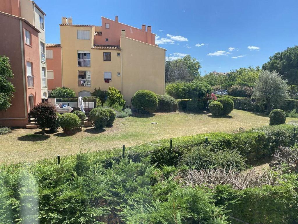 Studio 16 Le Cap D'Agde Avec Parking Prive Proche Du Centre Ngoại thất bức ảnh